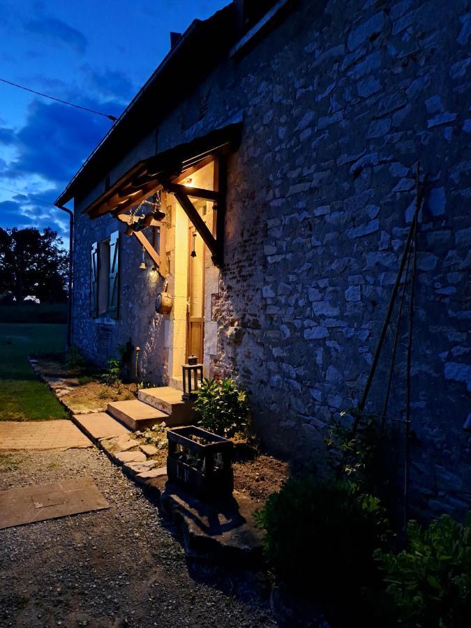 Bed and Breakfast Chez Nous Brigueuil-le-Chantre Exterior foto